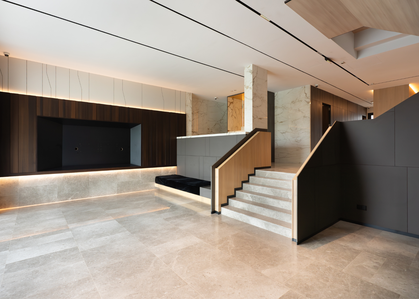 21 Siglap Bank