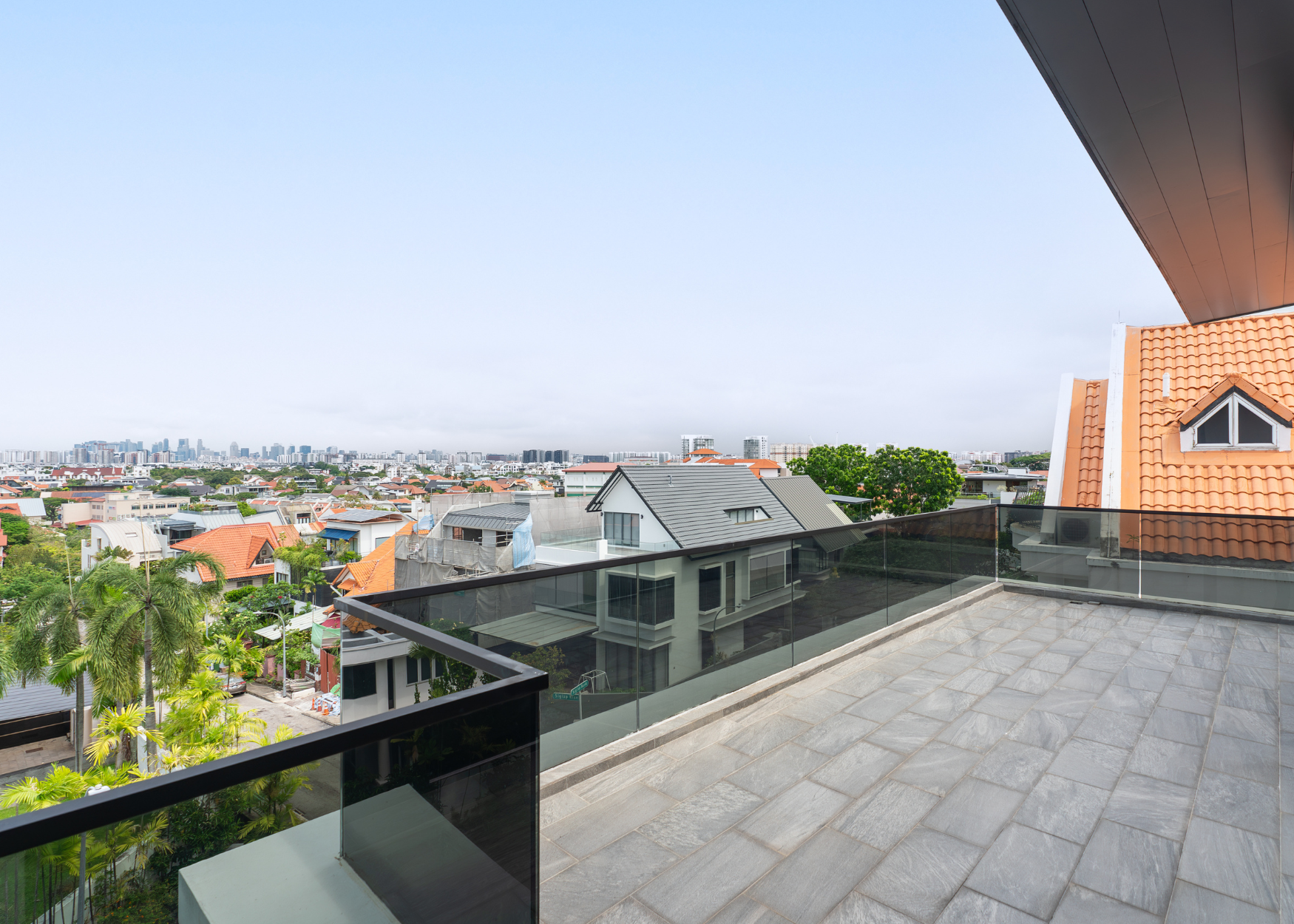 21 Siglap Bank