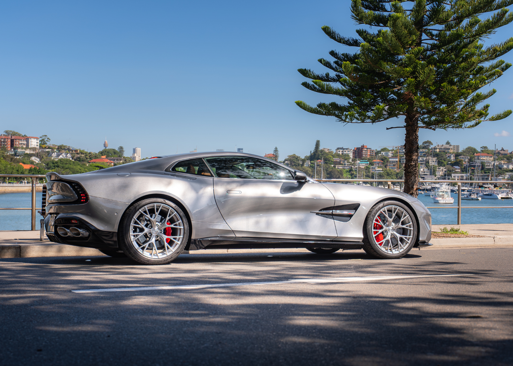 Aston Martin Vanquish x Beaumont 2604