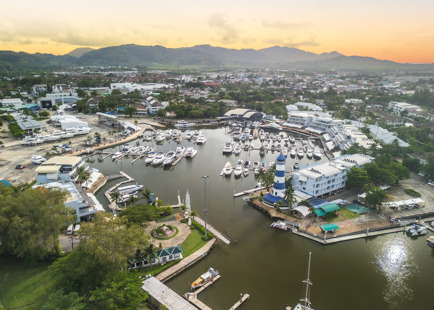 The Estate Boat Lagoon Marina