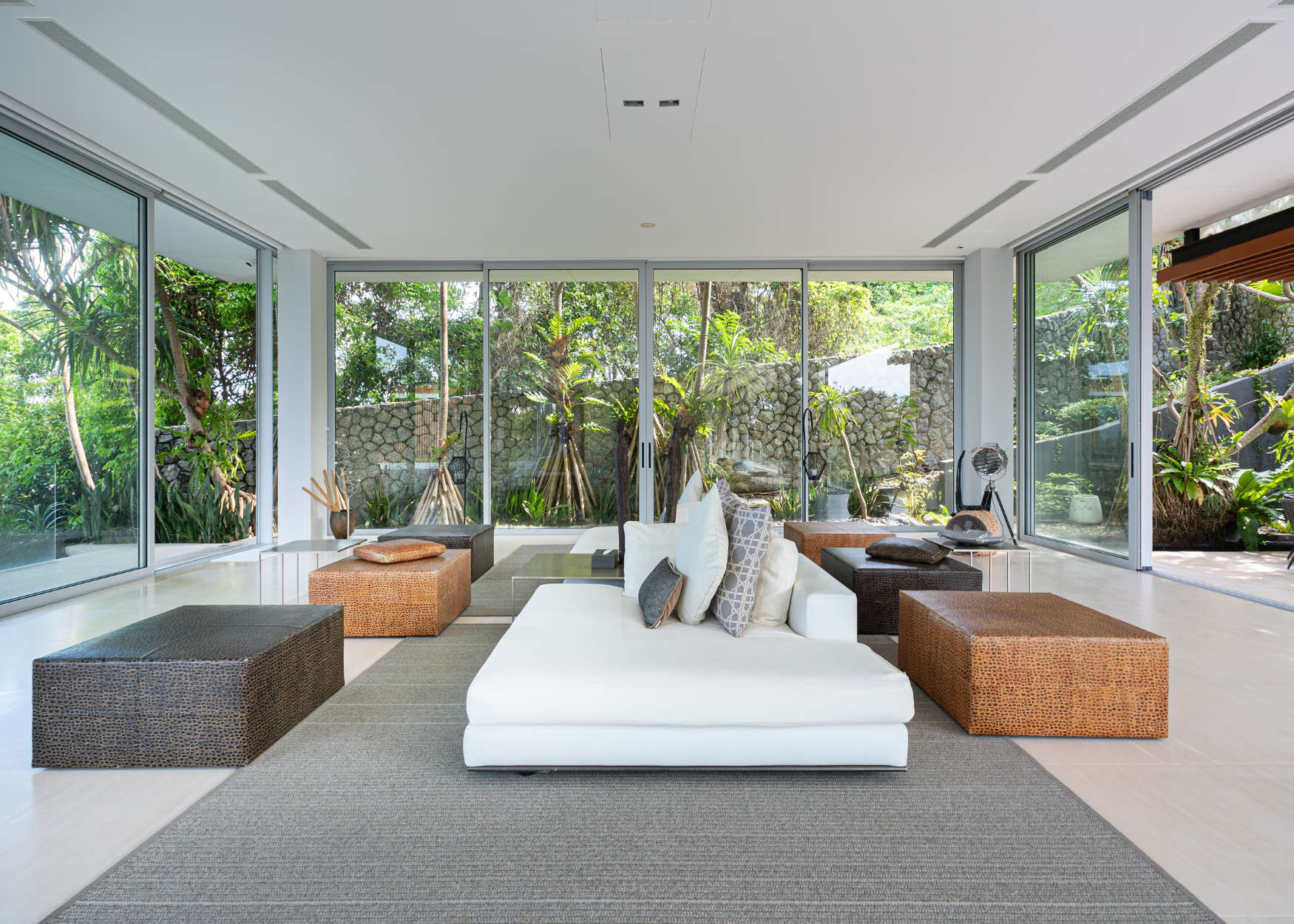 Villa Mayavee