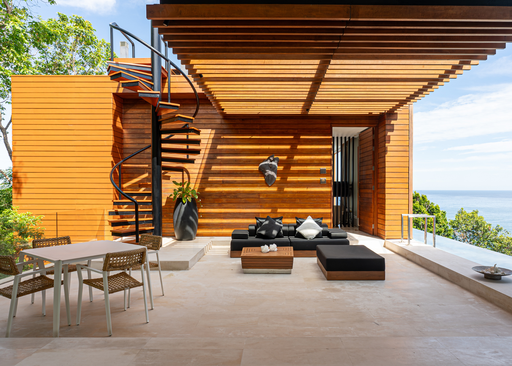 Villa Mayavee