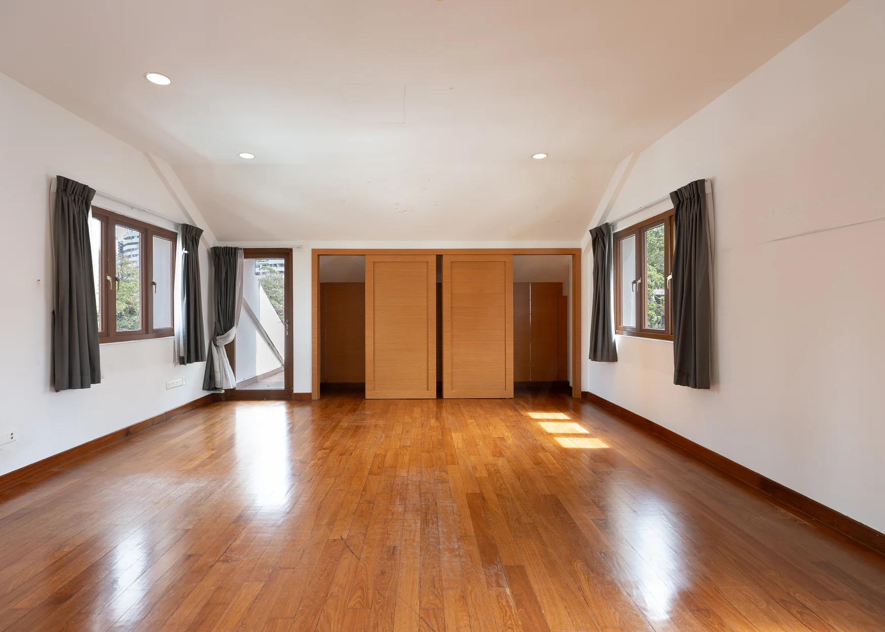 357B Holland Rd Bedroom 1