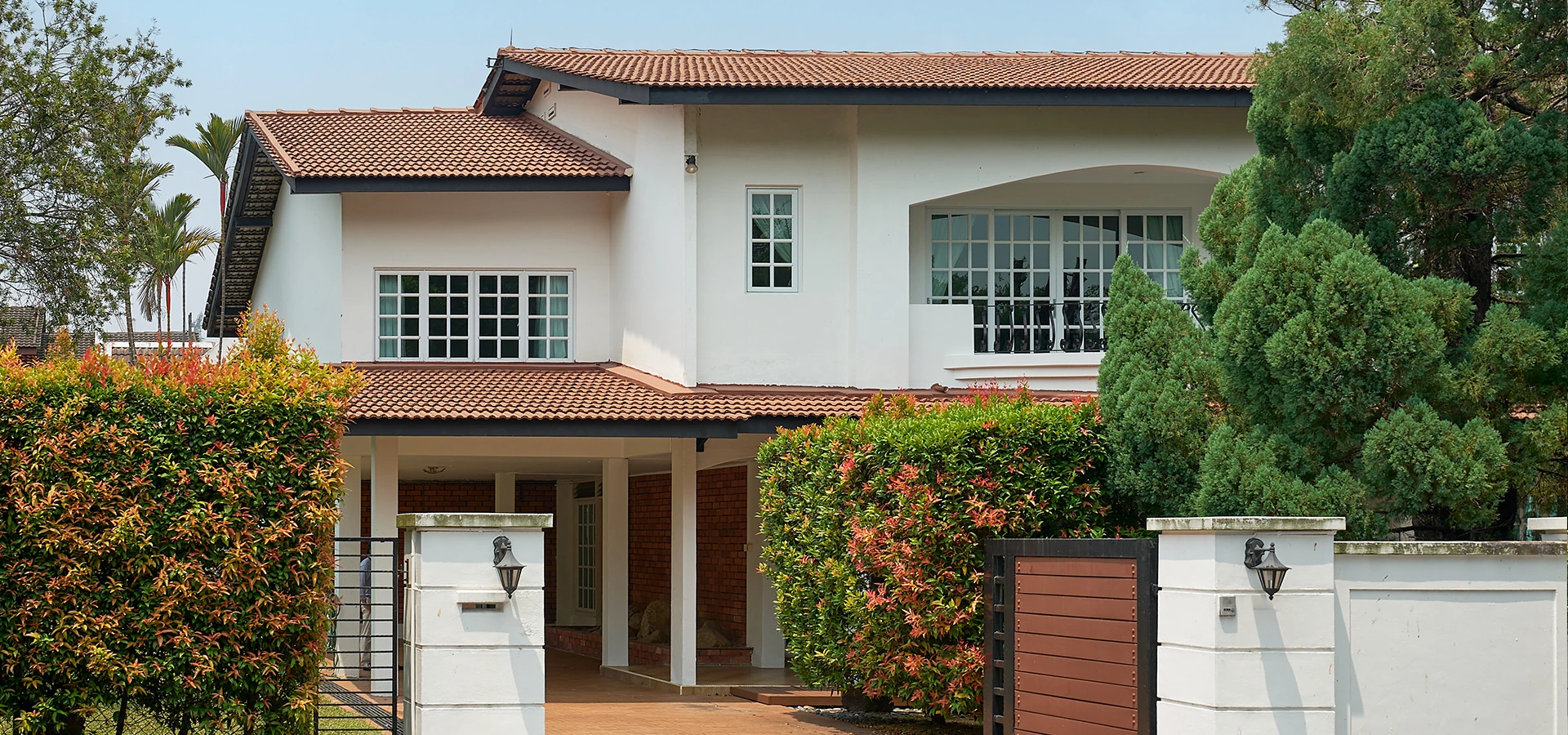 Oei Tiong Ham Park good class bungalow: A colonial-style family residence on a lush, tree-lined site, in Bukit Timah, Singapore
