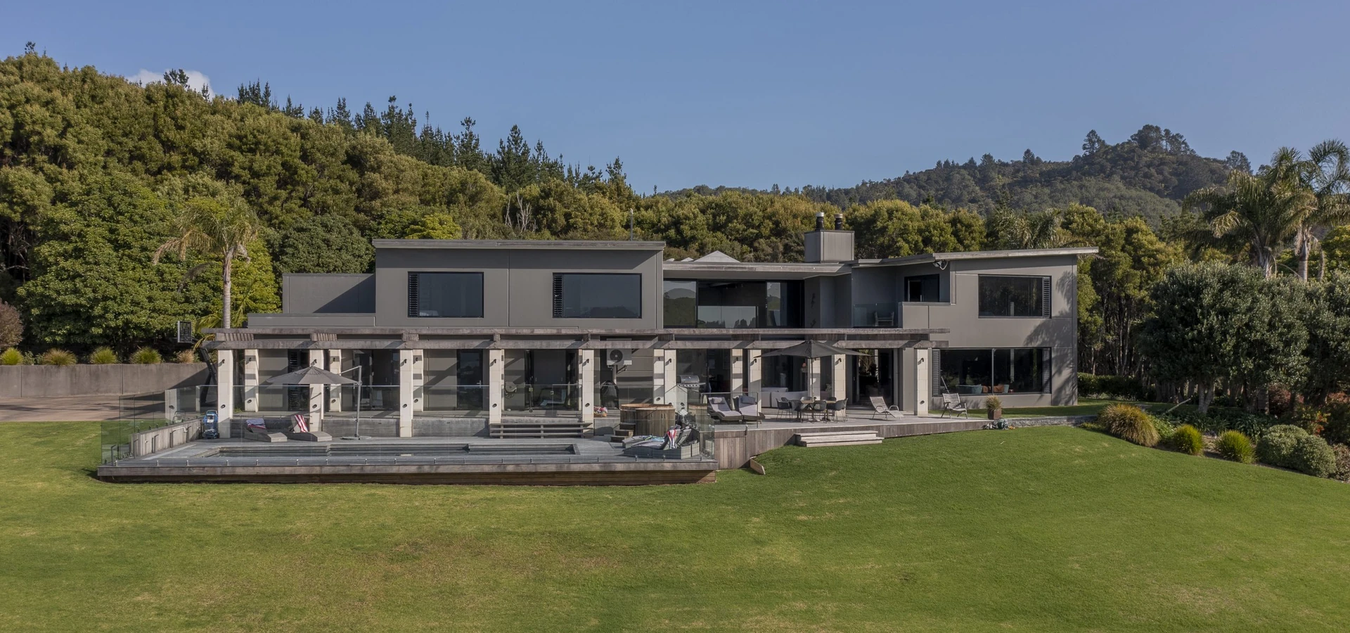 Te Punga Lodge for sale